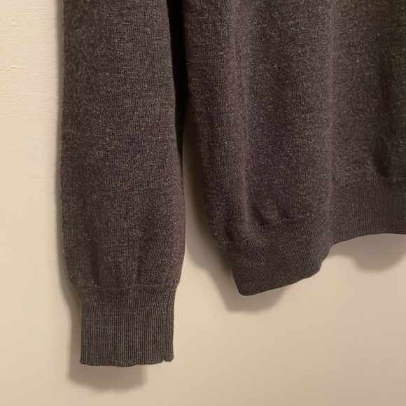 Joseph & Lyman Italian 100% Extra Fine Merino Wool Women’s Sweater Size M - Picture 3 of 6